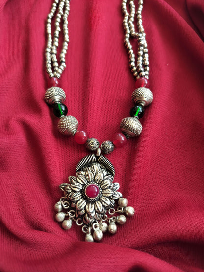 Flower Pendant Long Necklace
