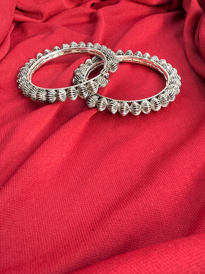 Oxidized Shell Bangles